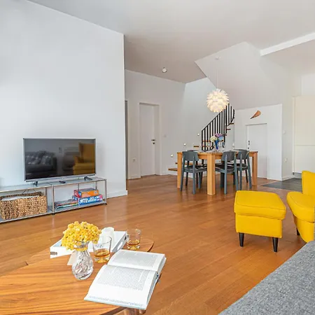 Σπίτι διακοπών 3 Bedroom Amazing In