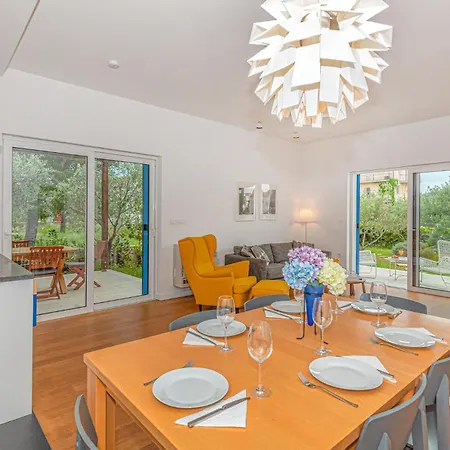3 Bedroom Amazing In Σπίτι διακοπών
