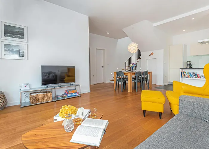 Сasa de vacaciones 3 Bedroom Amazing In