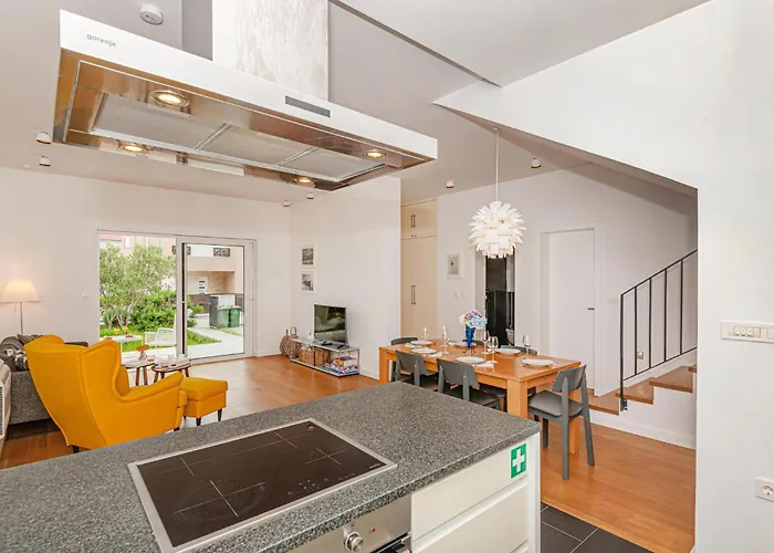 3 Bedroom Amazing In *